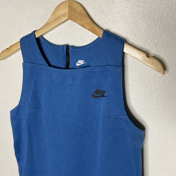 Nike Women's Small Tech Pack Textured Dress Industrial Blue Knee athletic small - Picture 2 of 16